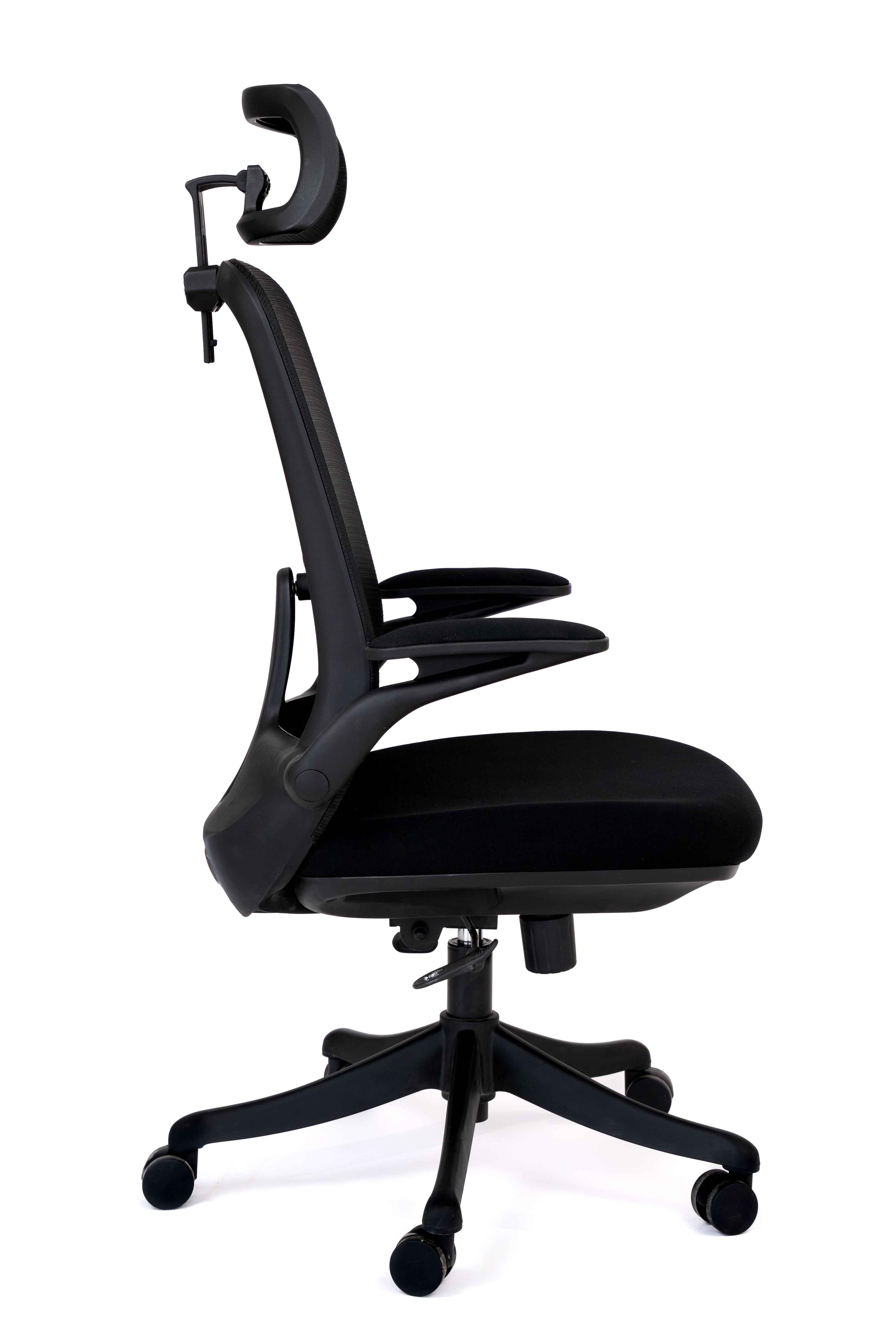 Varmo Chair
