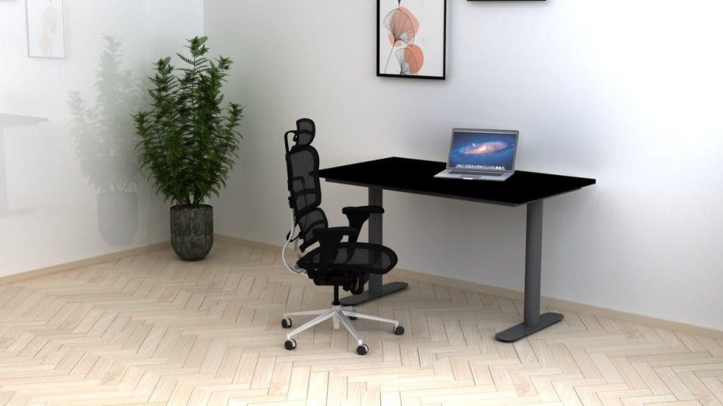 Dostal desk
